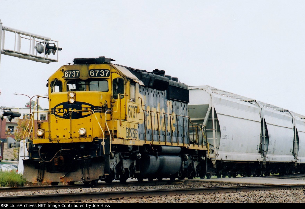 BNSF 6737 East